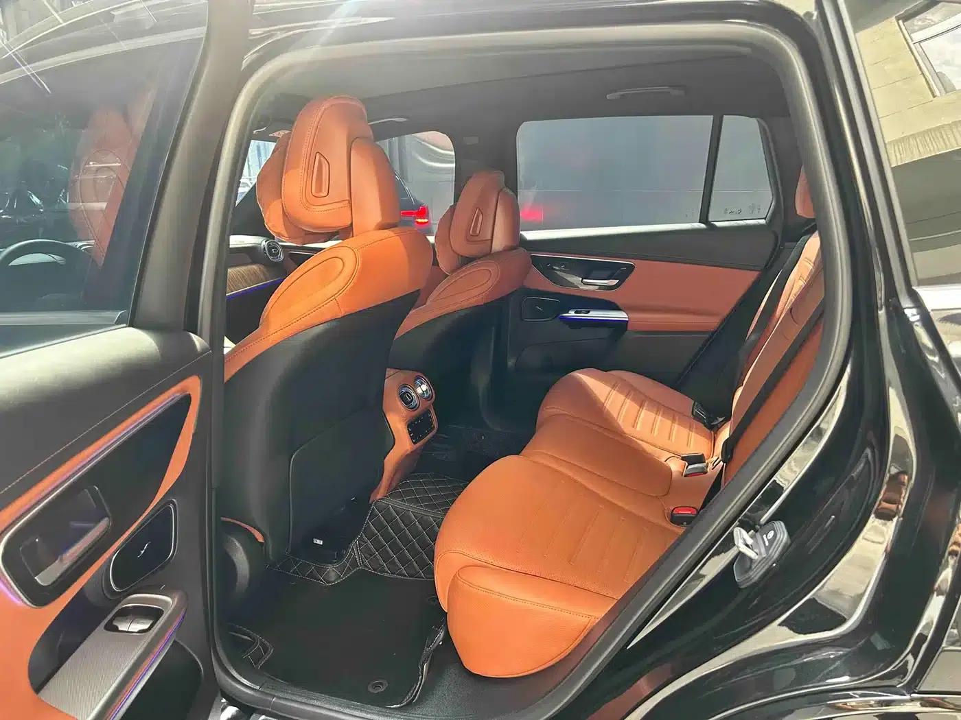 2025 Mercedes-Benz GLC 300 L 4MATIC Dynamic 5-seater — миниатюра 5