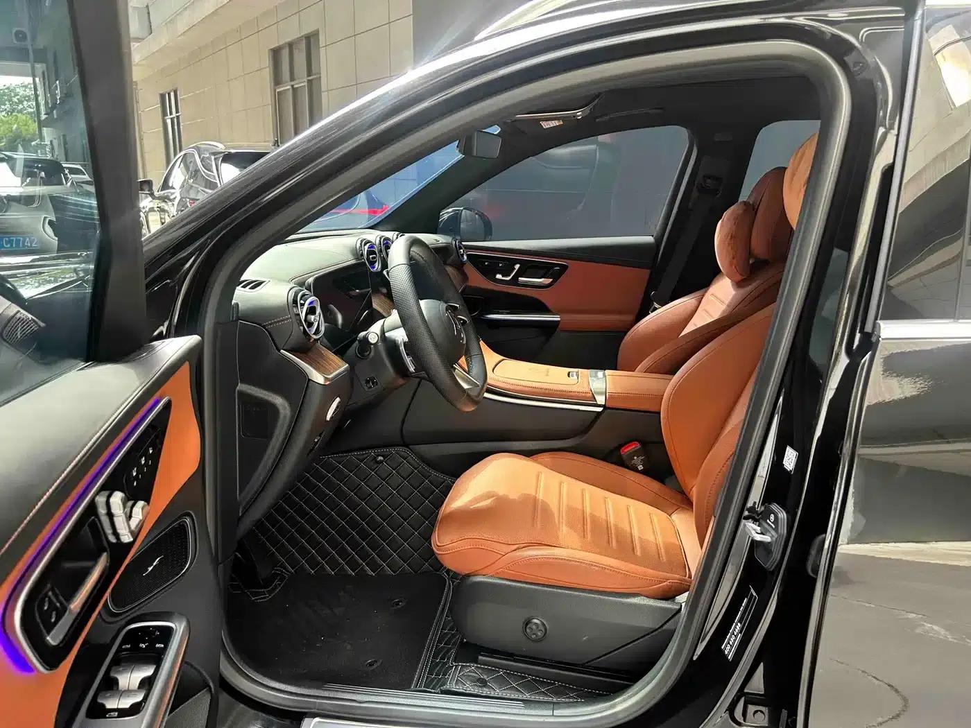 2025 Mercedes-Benz GLC 300 L 4MATIC Dynamic 5-seater — миниатюра 9