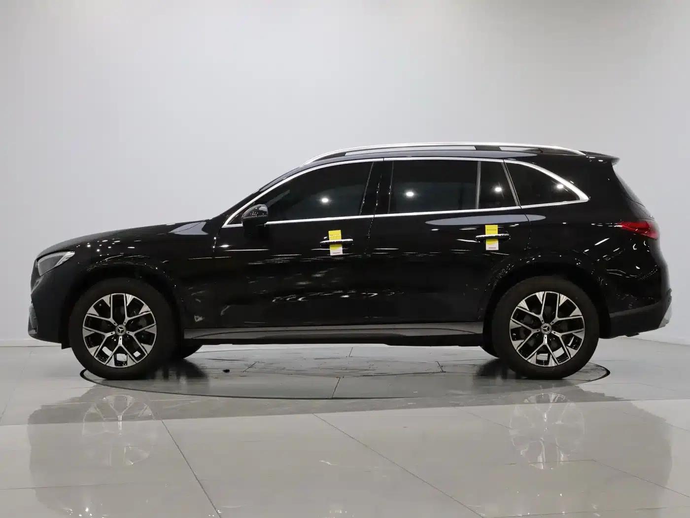 2024 Mercedes-Benz GLC 260 L 4MATIC Luxury 5-seater — миниатюра 7