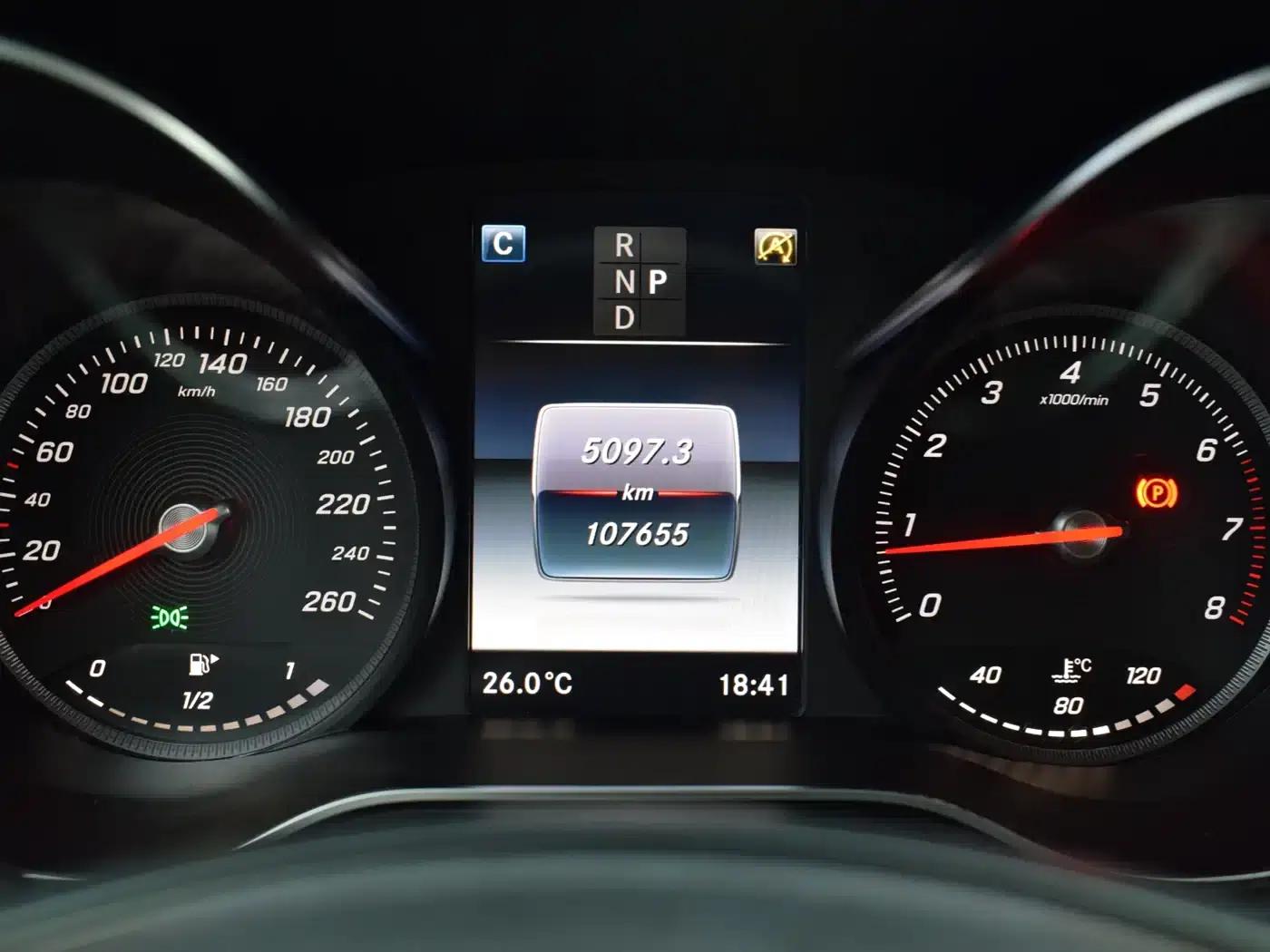 2019 Mercedes-Benz GLC 300 L 4MATIC Dynamic — миниатюра 11