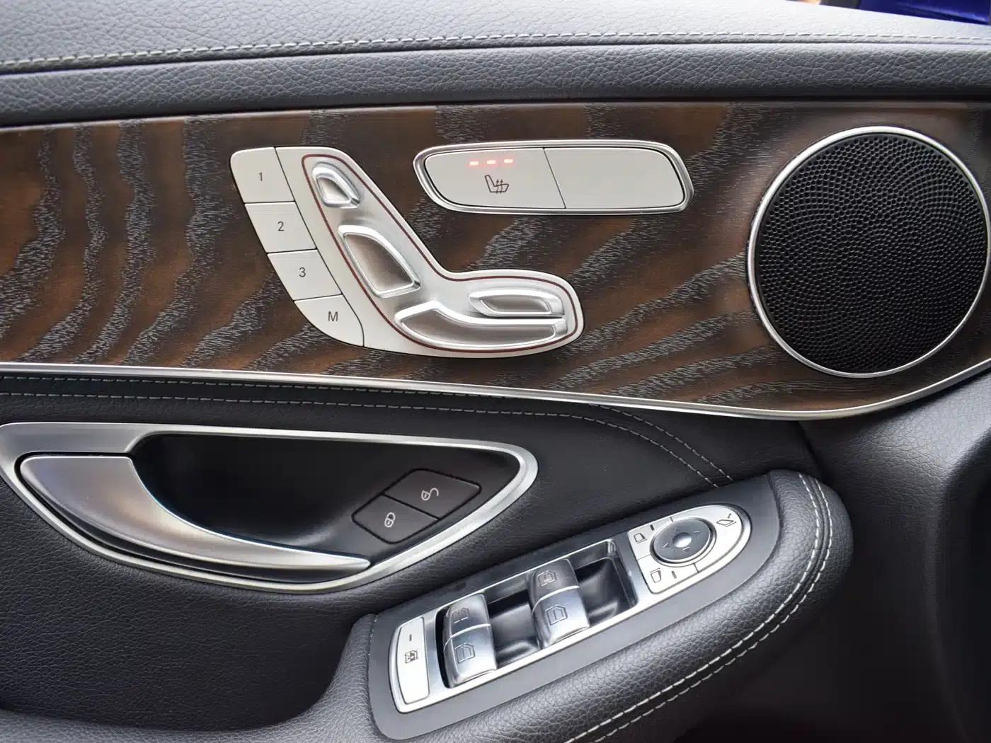 2019 Mercedes-Benz GLC 300 L 4MATIC Dynamic — миниатюра 8