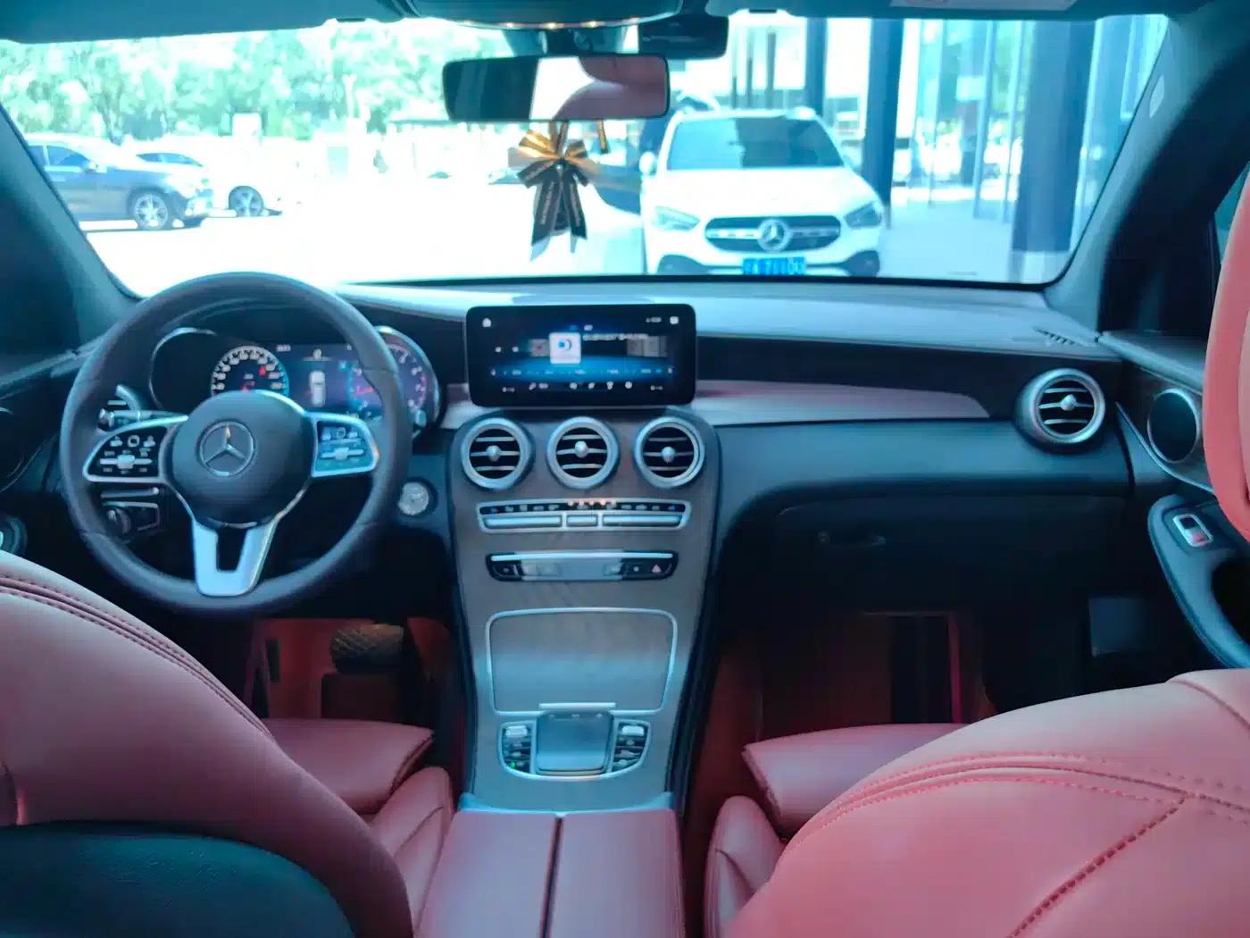 2020 Mercedes-Benz GLC 260 L 4MATIC Luxury — миниатюра 7