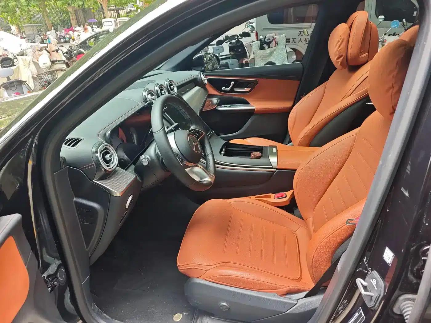 2024 Mercedes-Benz GLC 260 L 4MATIC Dynamic 5-seater — миниатюра 10