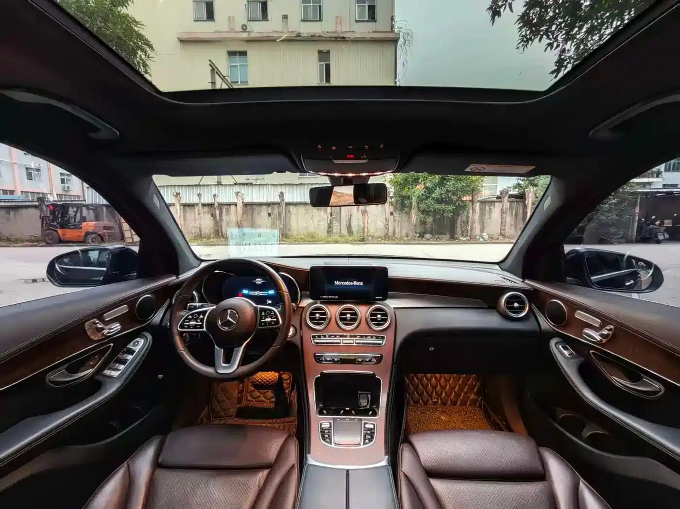 Mercedes-Benz GLC 2022 Facelift - GLC 260 L 4MATIC Luxury — миниатюра 6