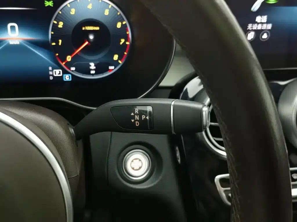 2021 Mercedes-Benz GLC 260 L 4MATIC Dynamic — миниатюра 13