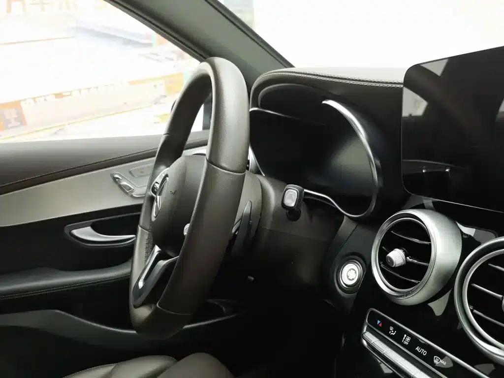 2021 Mercedes-Benz GLC 260 L 4MATIC Dynamic — миниатюра 22