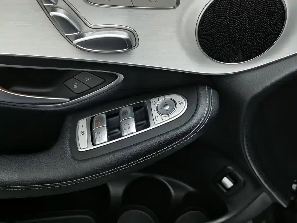 2021 Mercedes-Benz GLC 260 L 4MATIC Dynamic — миниатюра 9