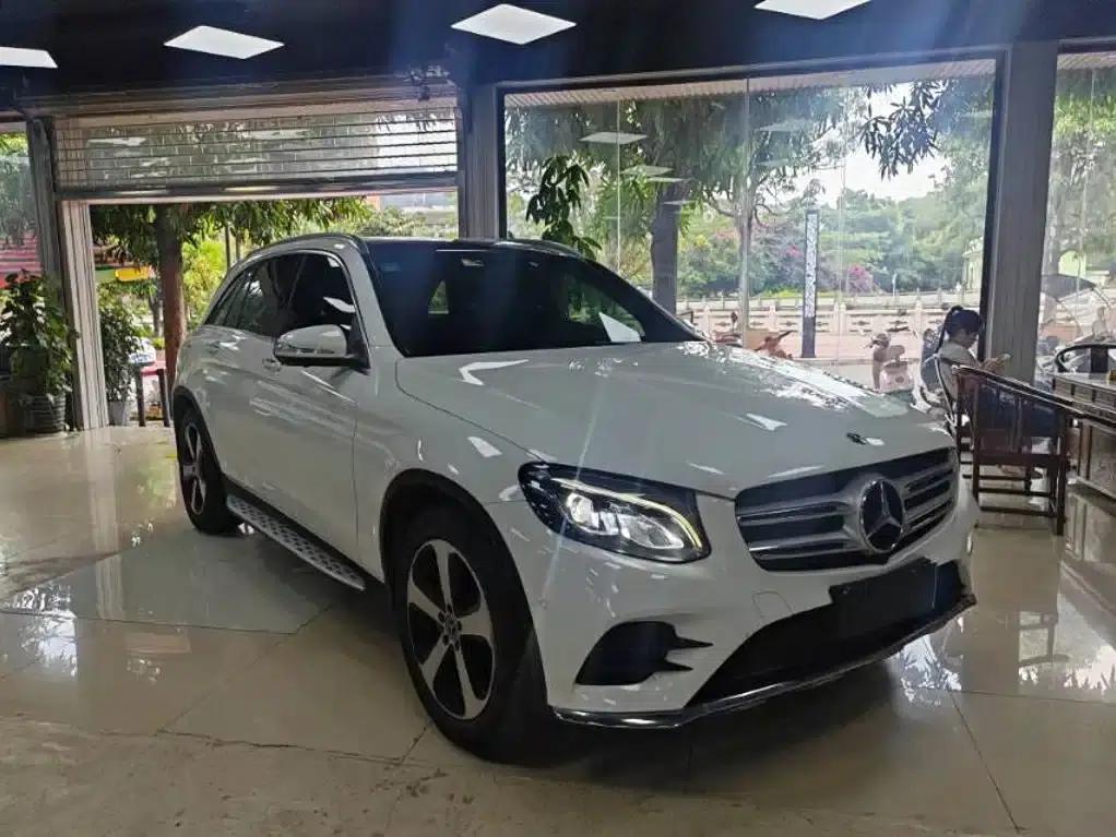 2019 Mercedes-Benz GLC Facelift: GLC 260 L 4MATIC Luxury — миниатюра 3