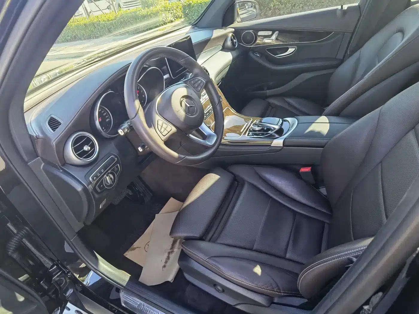 2018 Mercedes-Benz GLC 260 4MATIC Luxury — миниатюра 5