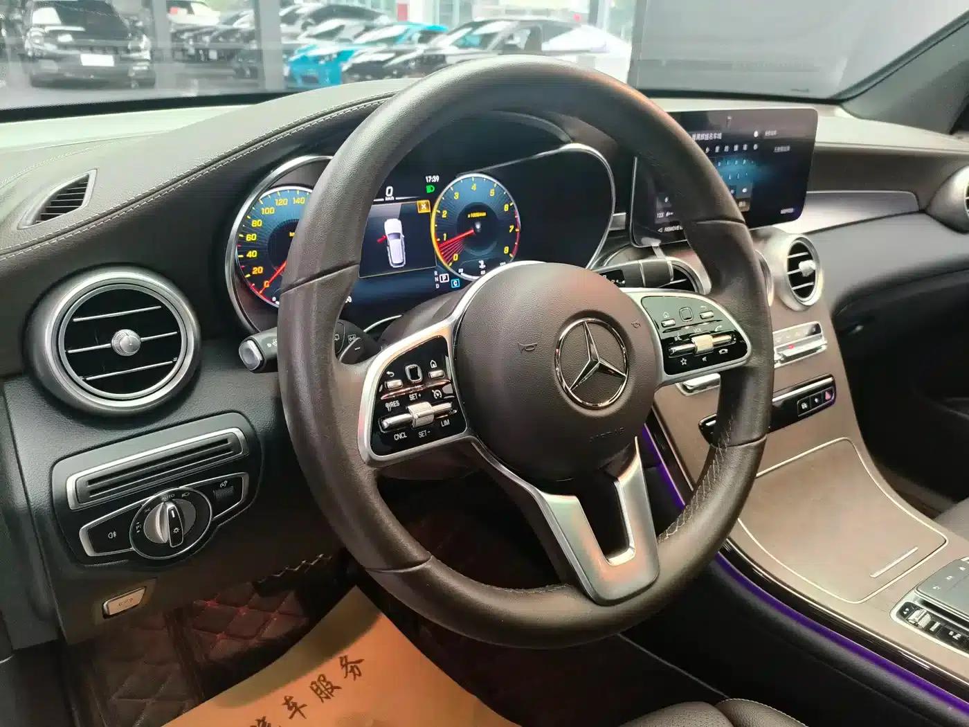 Mercedes-Benz GLC 2022 Facelift - GLC 260 L 4MATIC Luxury — миниатюра 10