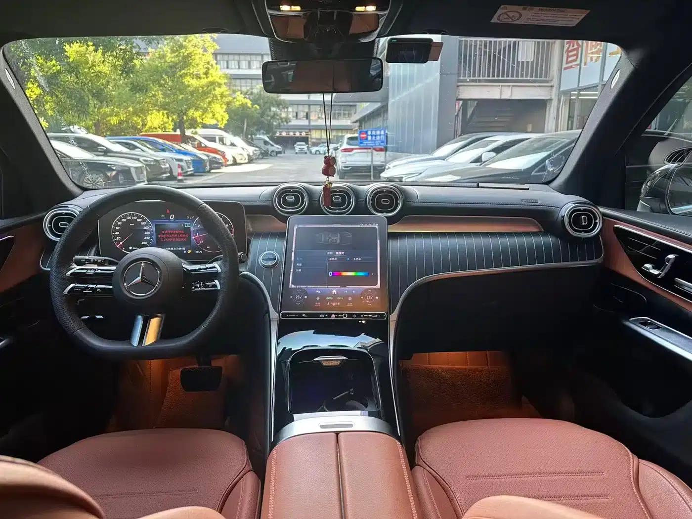 2023 Mercedes-Benz GLC Facelift: GLC 300 L 4MATIC Dynamic 5-Seater — миниатюра 6