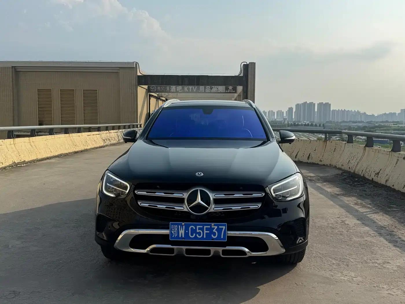2020 Mercedes-Benz GLC Facelift: GLC 260 L 4MATIC Dynamic — миниатюра 2