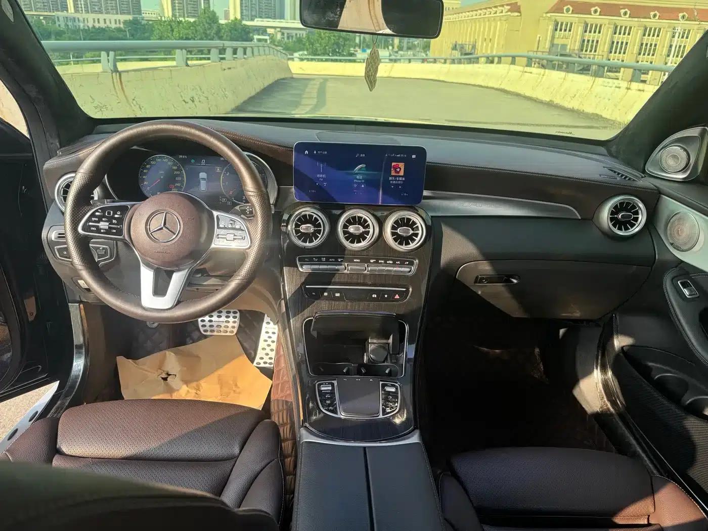 2020 Mercedes-Benz GLC Facelift: GLC 260 L 4MATIC Dynamic — миниатюра 10