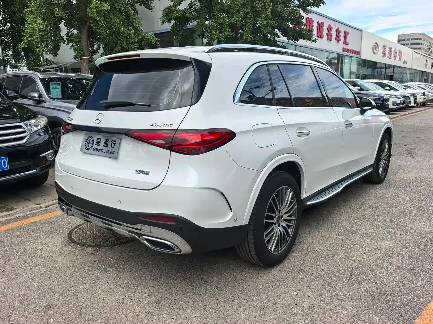 2023 Mercedes-Benz GLC 300 L 4MATIC Dynamic 5-seater — миниатюра 16