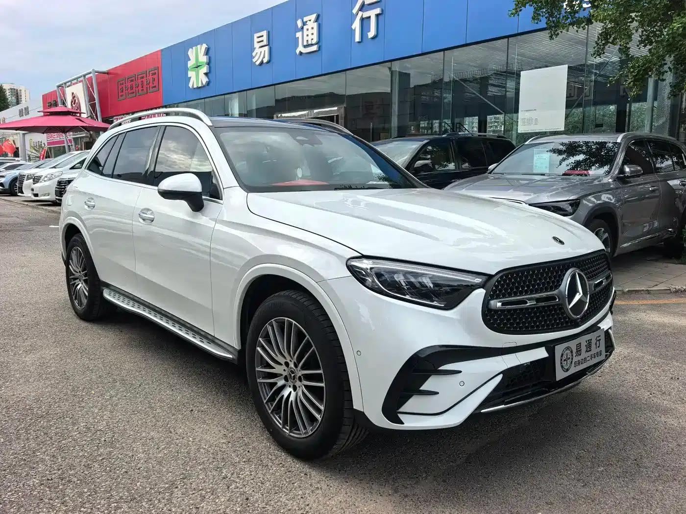2023 Mercedes-Benz GLC 300 L 4MATIC Dynamic 5-seater — миниатюра 3