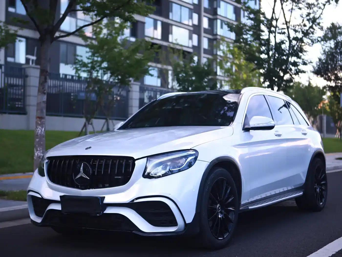 2019 Mercedes-Benz GLC 260 4MATIC Dynamic — миниатюра 1
