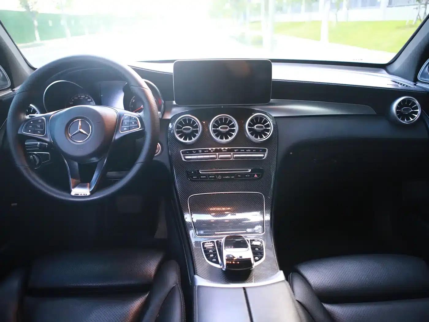 2019 Mercedes-Benz GLC 260 4MATIC Dynamic — миниатюра 9