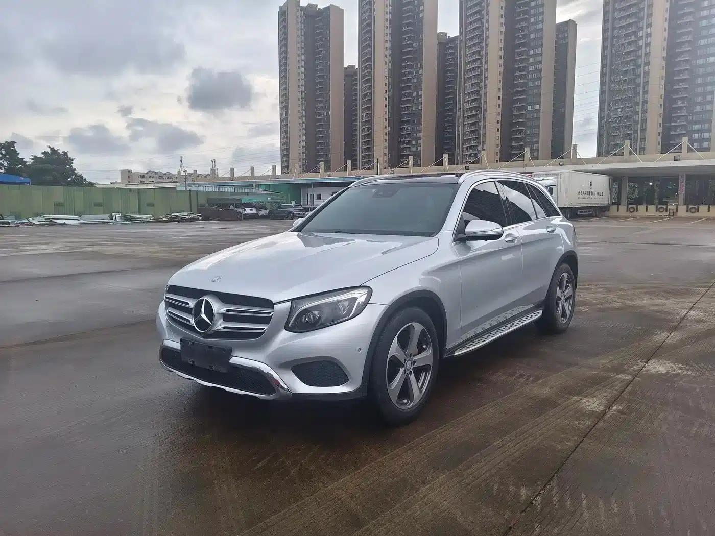 2016 Mercedes-Benz GLC 300 4MATIC Dynamic — миниатюра 1