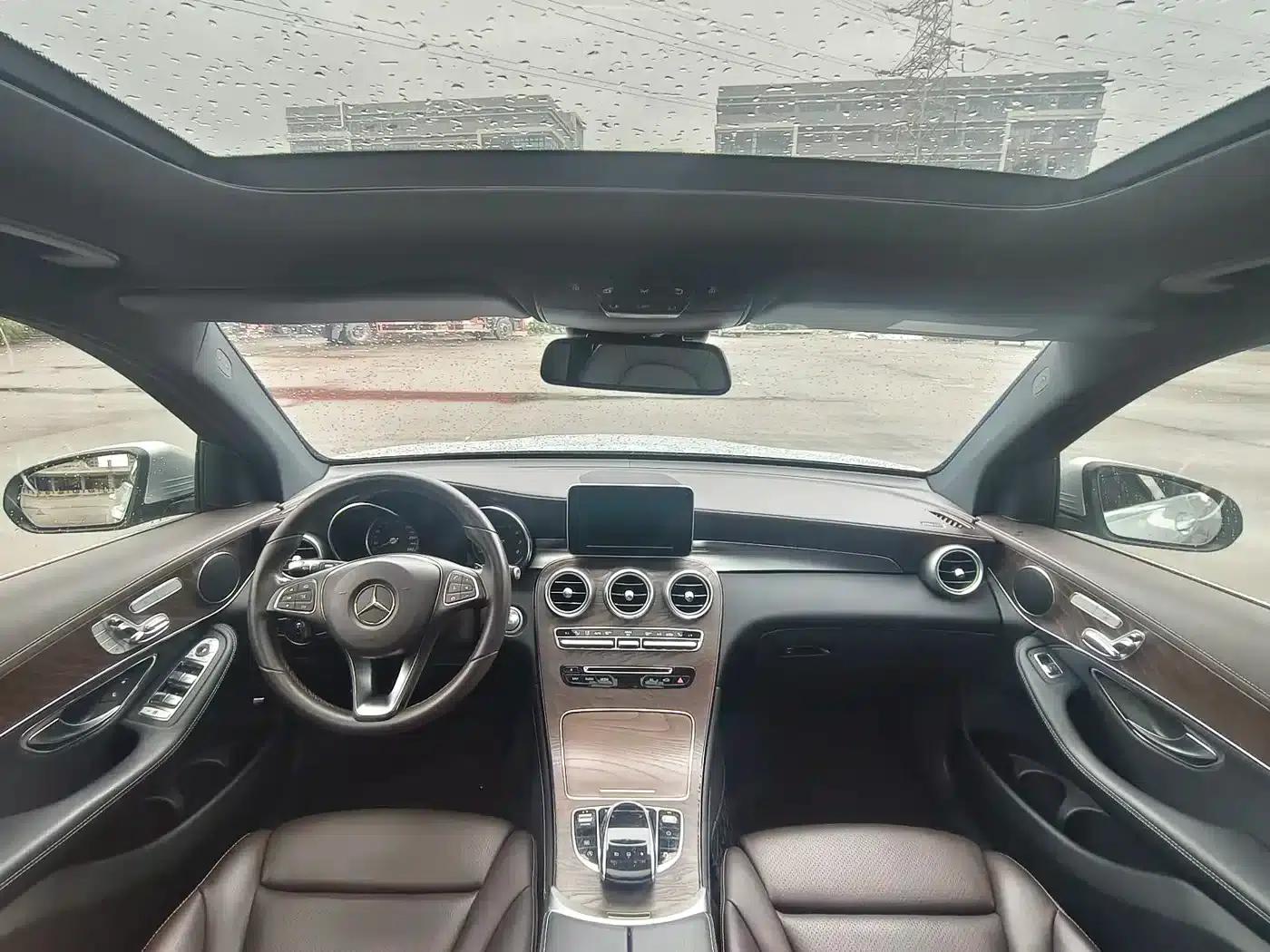 2016 Mercedes-Benz GLC 300 4MATIC Dynamic — миниатюра 12