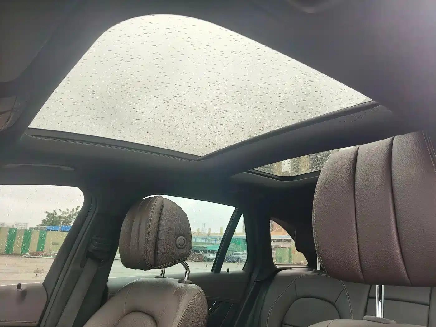2016 Mercedes-Benz GLC 300 4MATIC Dynamic — миниатюра 17