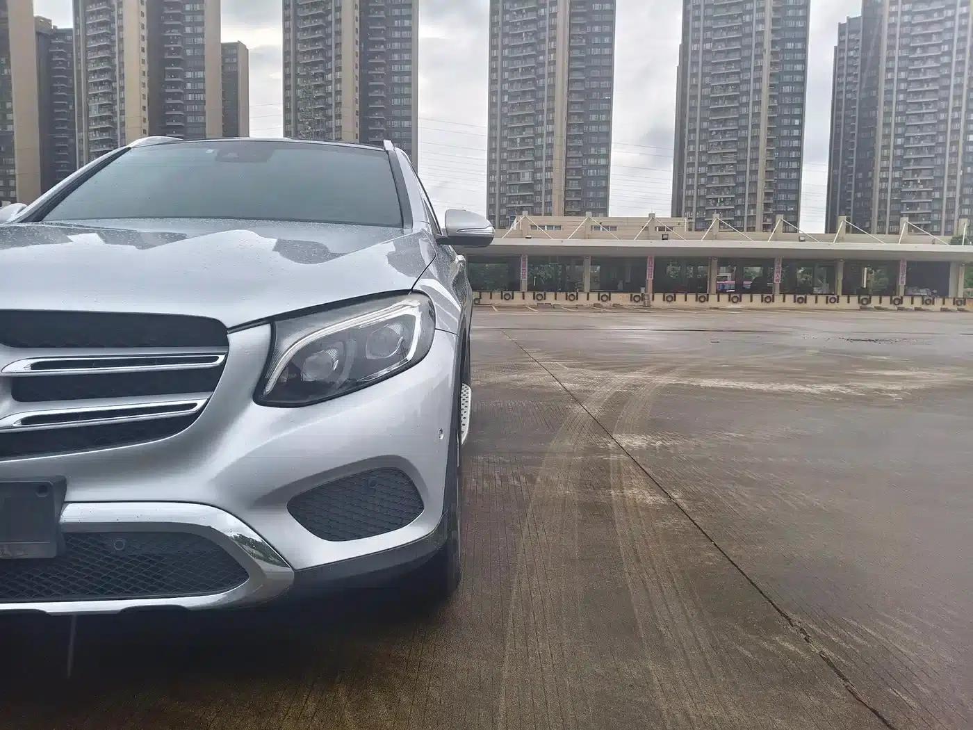 2016 Mercedes-Benz GLC 300 4MATIC Dynamic — миниатюра 18