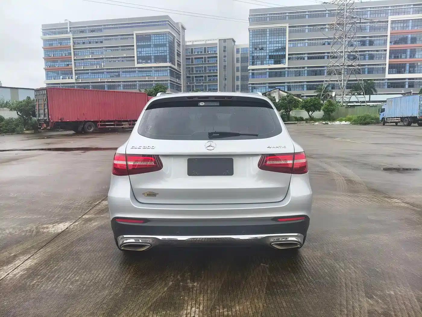 2016 Mercedes-Benz GLC 300 4MATIC Dynamic — миниатюра 5