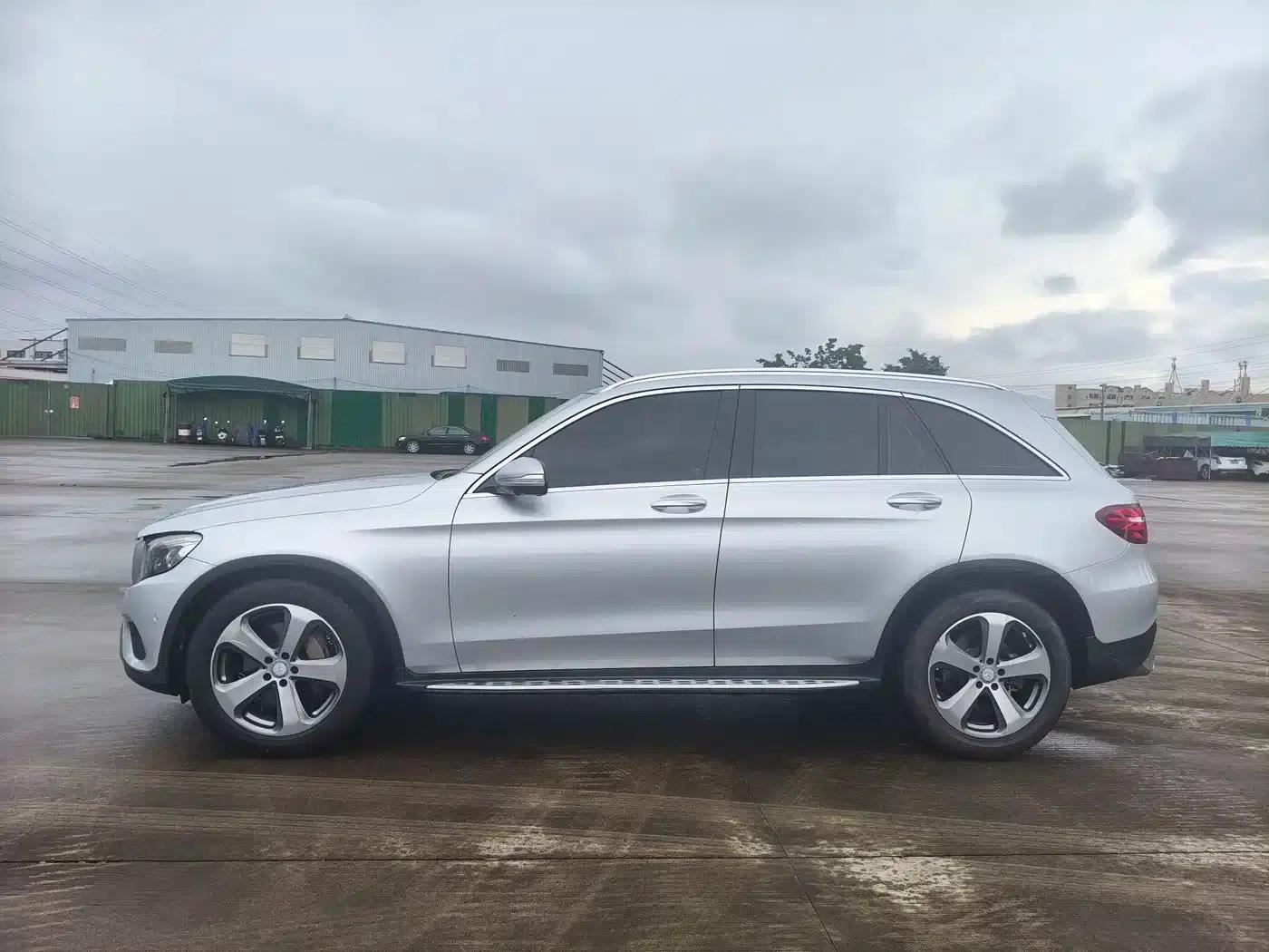 2016 Mercedes-Benz GLC 300 4MATIC Dynamic — миниатюра 7