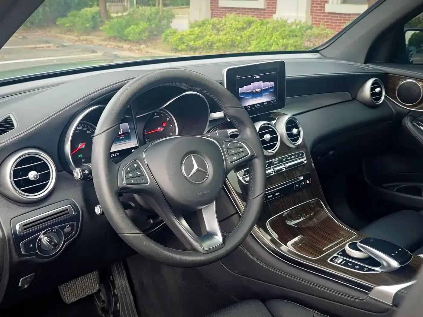 2017 Mercedes-Benz GLC 260 4MATIC Dynamic — миниатюра 9