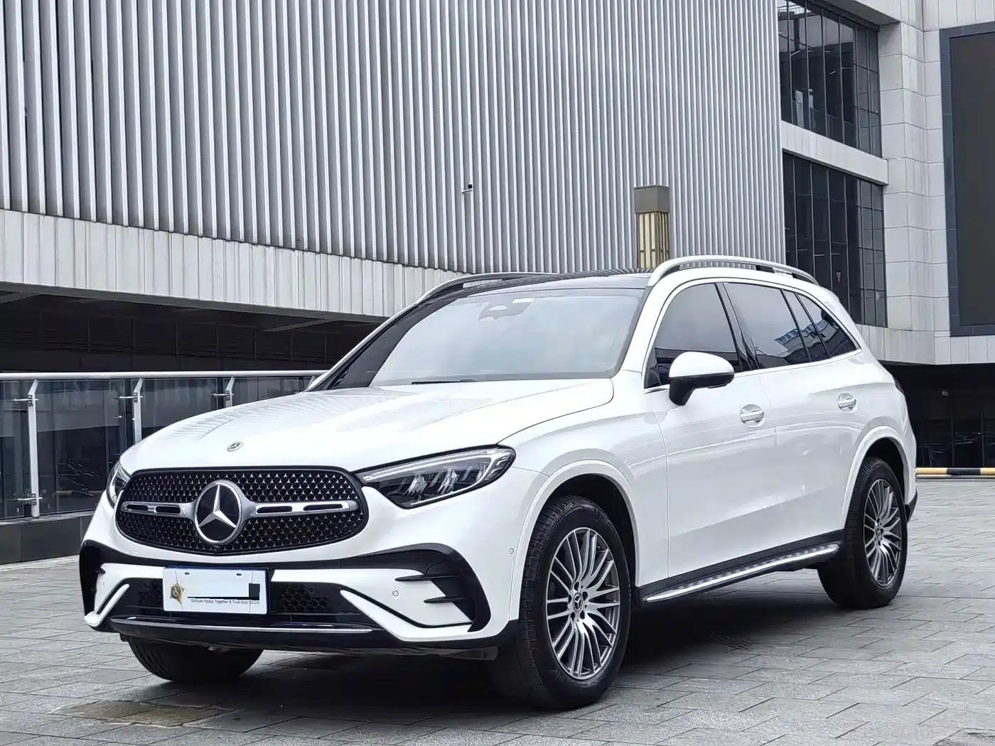 2023 Mercedes-Benz GLC 300 L 4MATIC Dynamic 5-seater — миниатюра 1