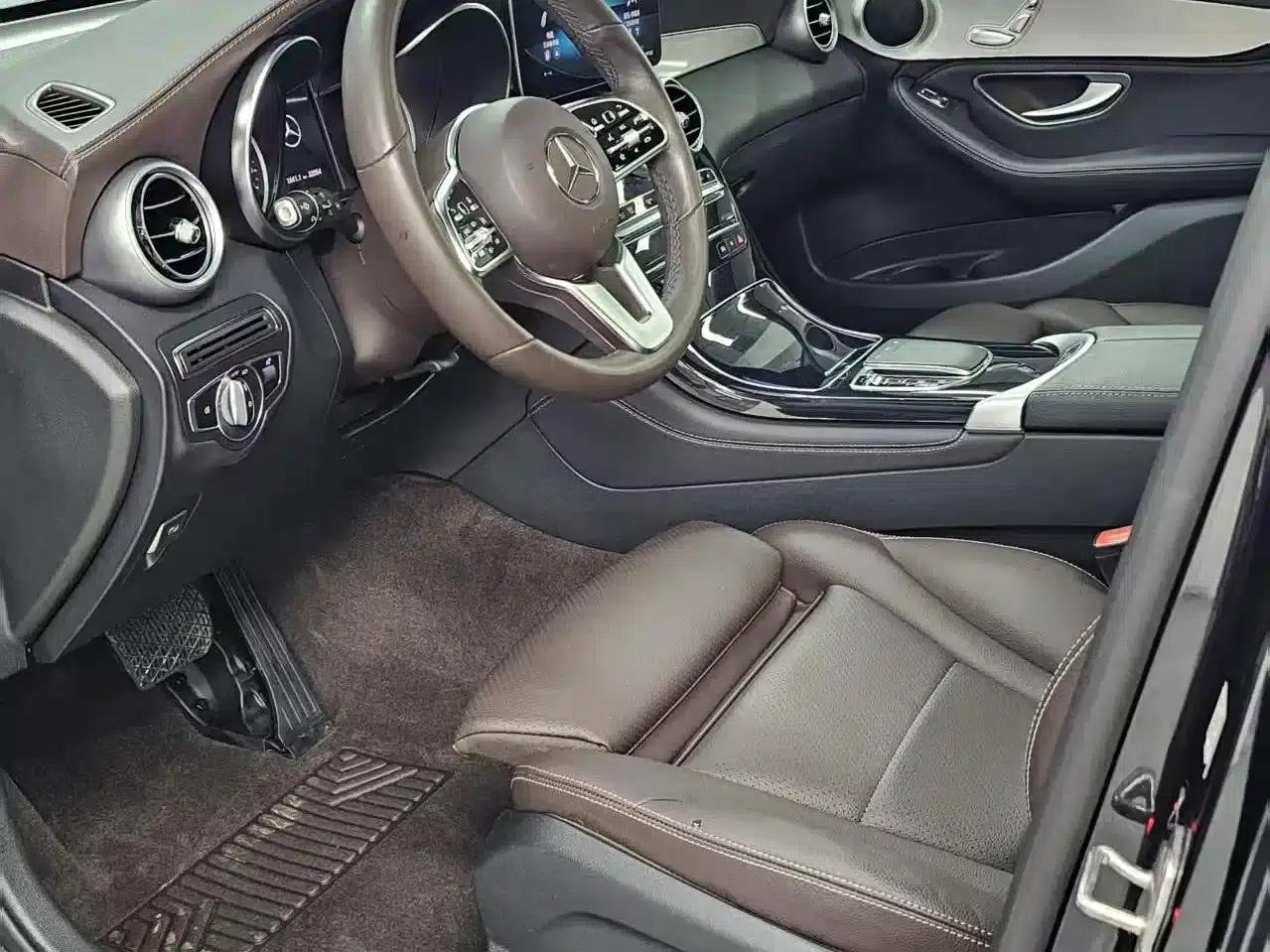 2020 Mercedes-Benz GLC 260 L 4MATIC Dynamic — миниатюра 7