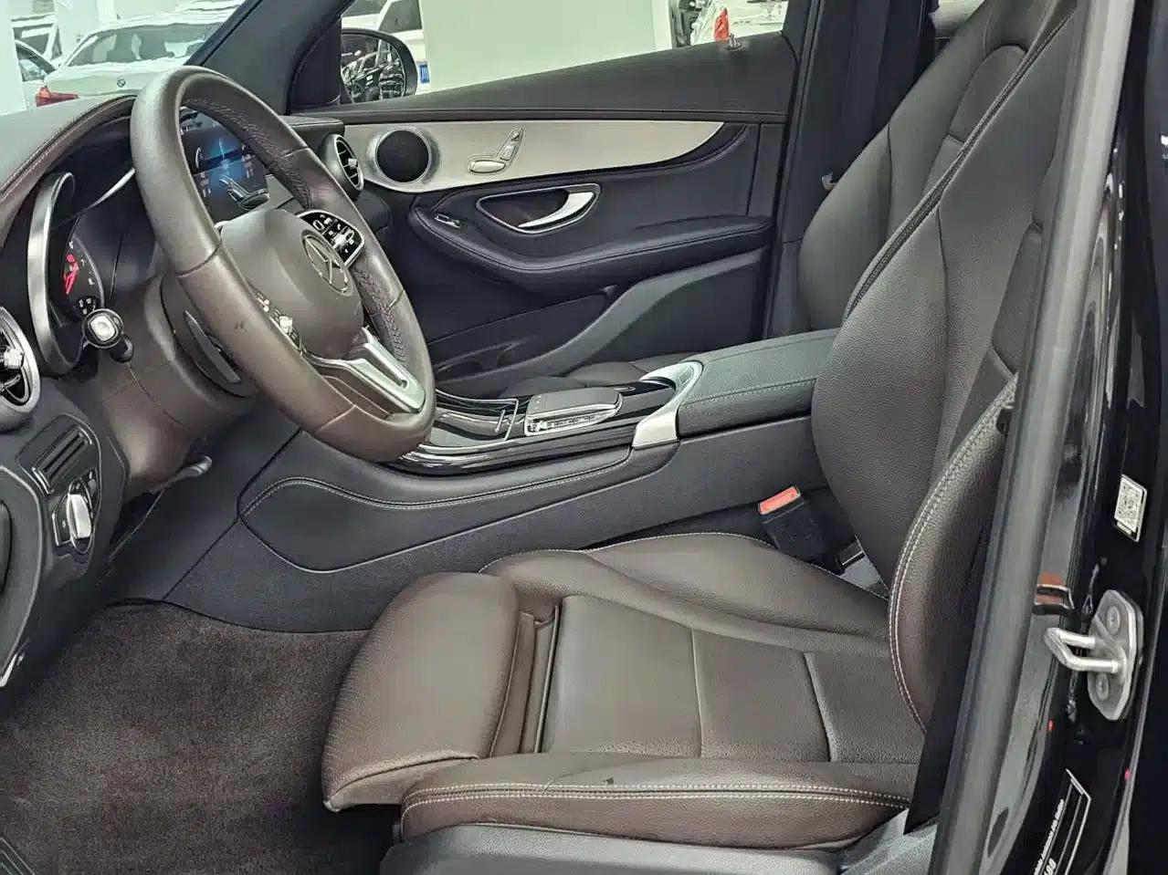 2020 Mercedes-Benz GLC 260 L 4MATIC Dynamic — миниатюра 8