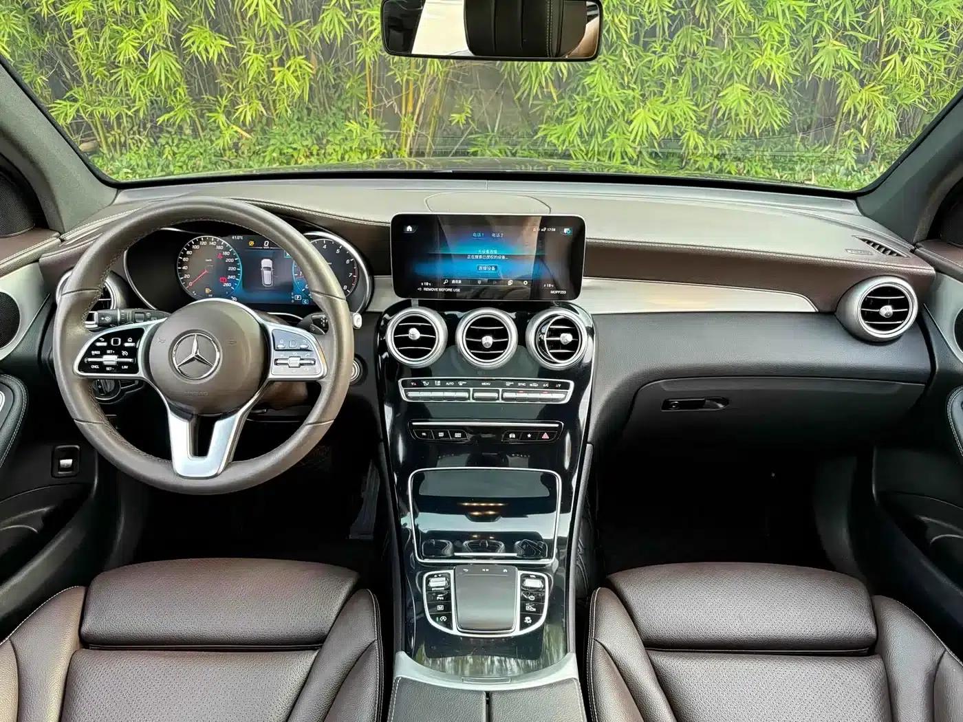 2021 Mercedes-Benz GLC 260 L 4MATIC Dynamic — миниатюра 3