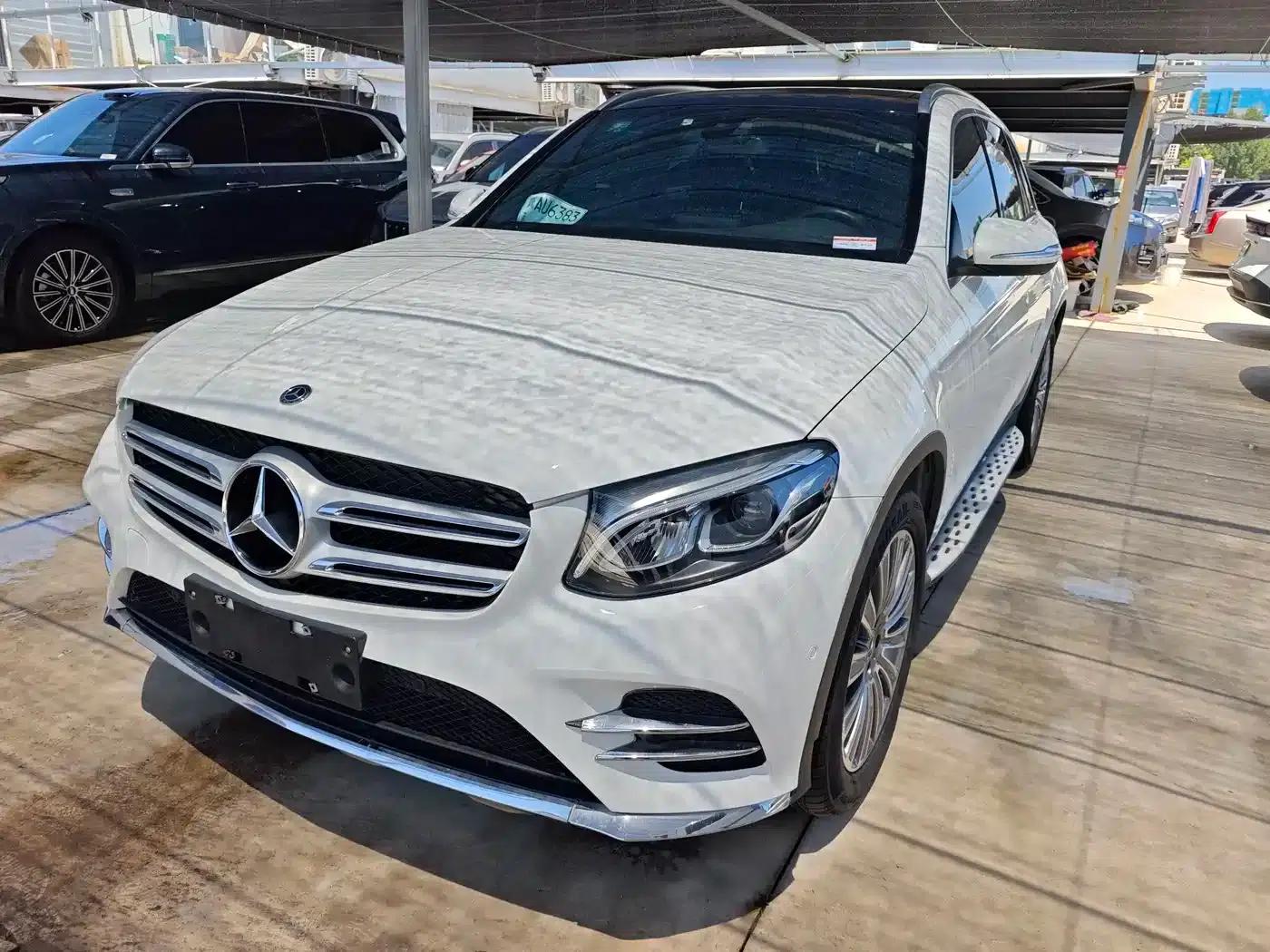 2017 Mercedes-Benz GLC 260 4MATIC Dynamic — миниатюра 1