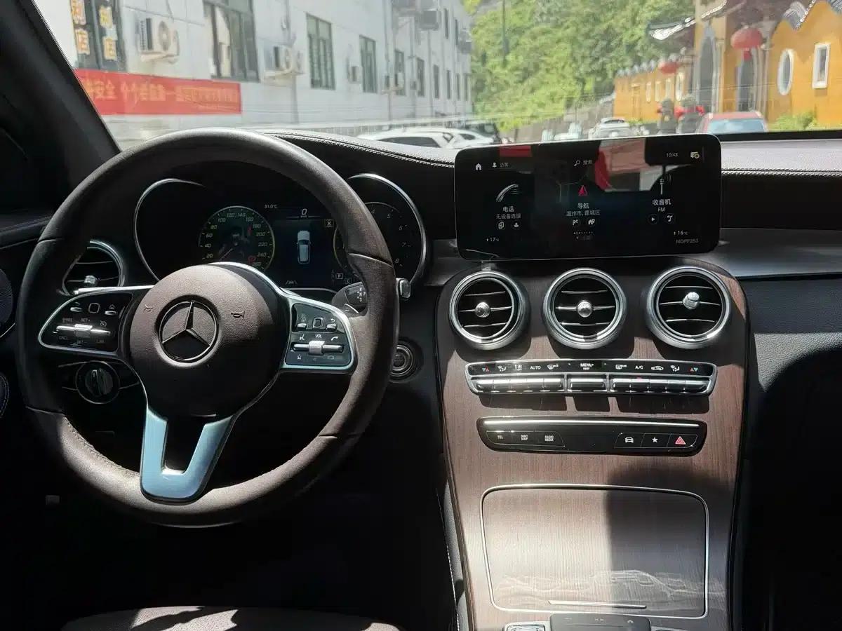 2021 Mercedes-Benz GLC 300 L 4MATIC Dynamic — миниатюра 6