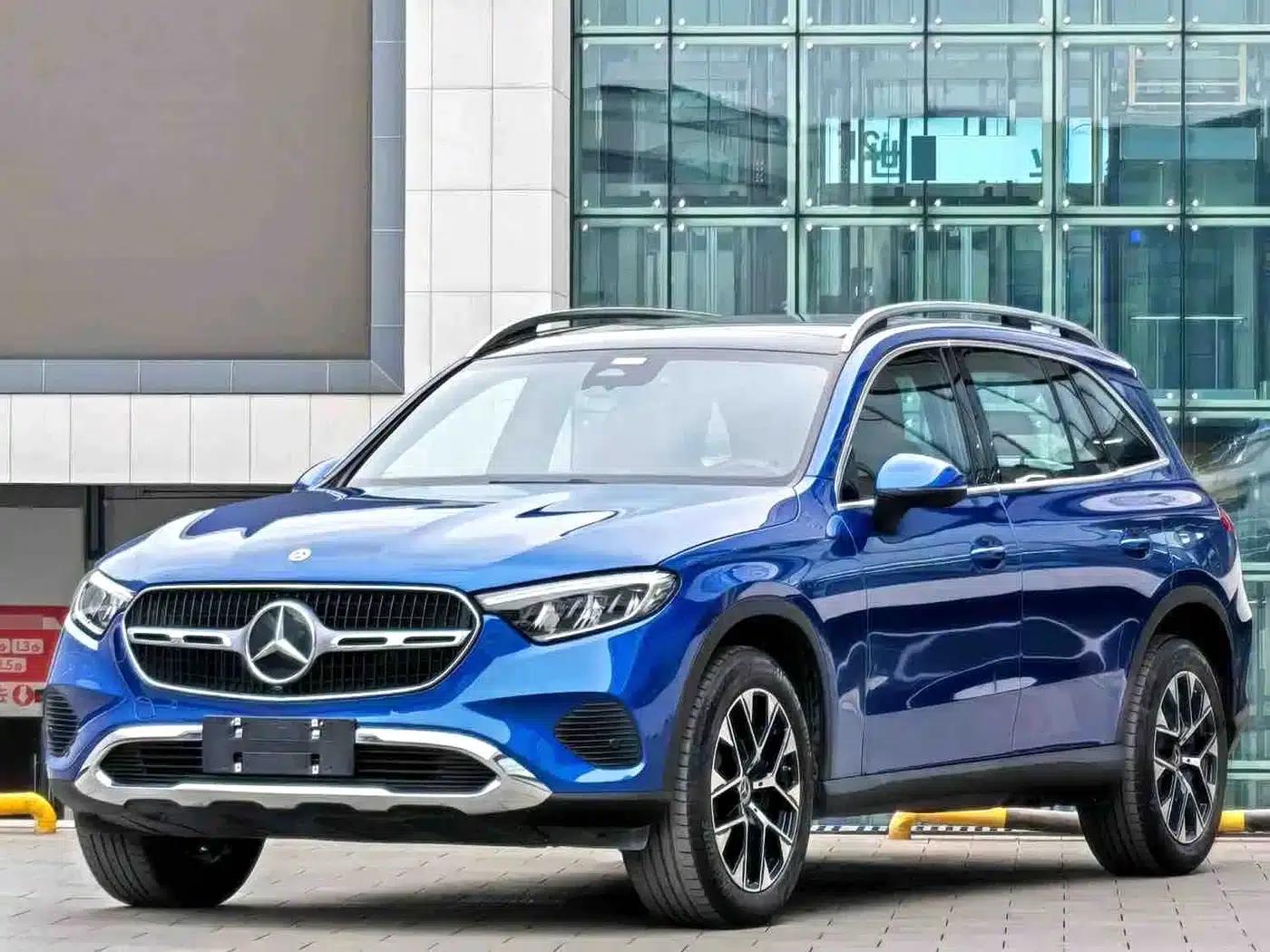 2024 Mercedes-Benz GLC 260 L 4MATIC Dynamic 5-seater — миниатюра 1