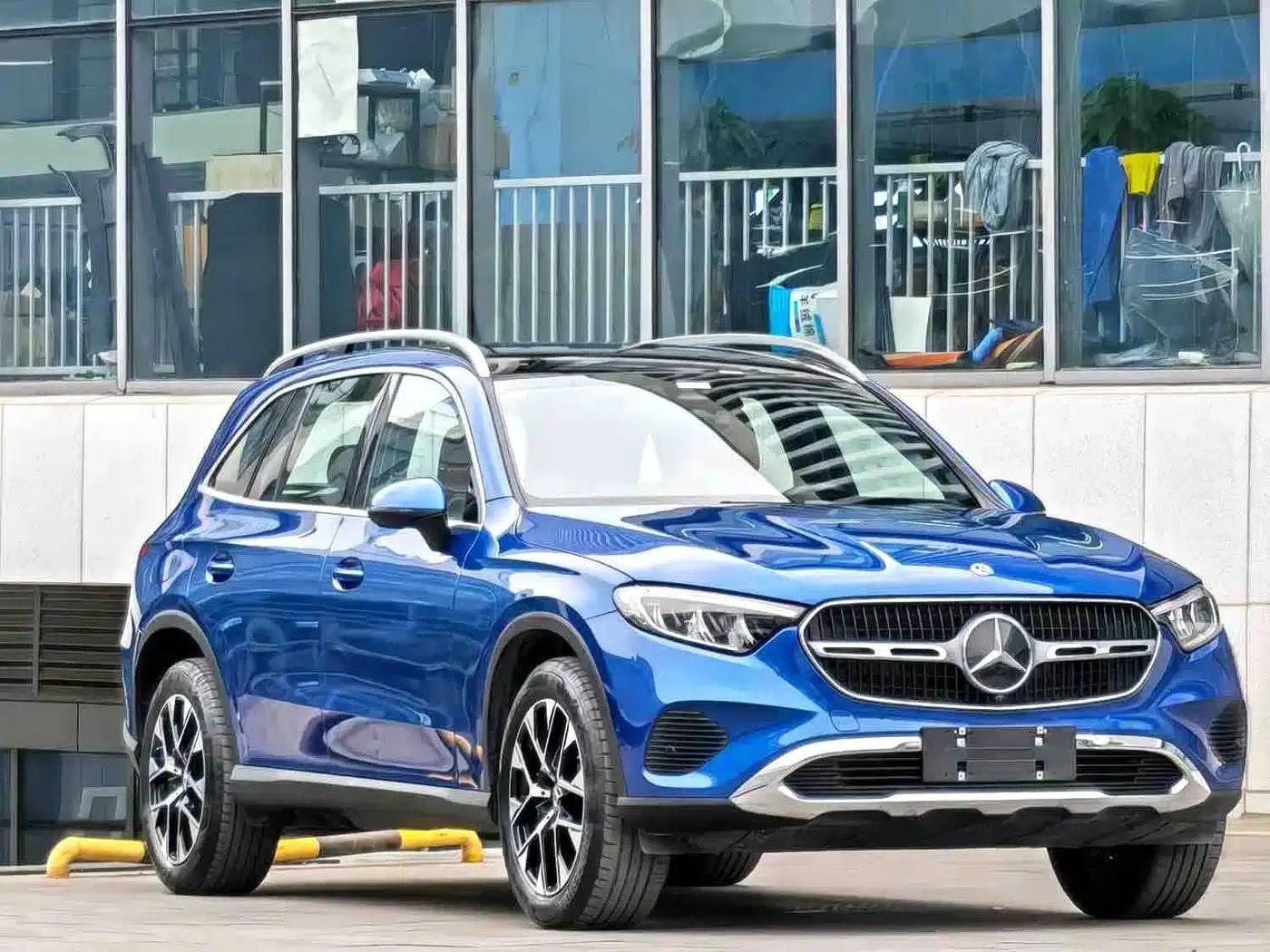 2024 Mercedes-Benz GLC 260 L 4MATIC Dynamic 5-seater — миниатюра 2