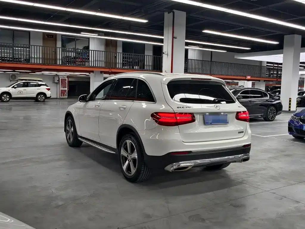 2016 Mercedes-Benz GLC 260 4MATIC Luxury — миниатюра 14