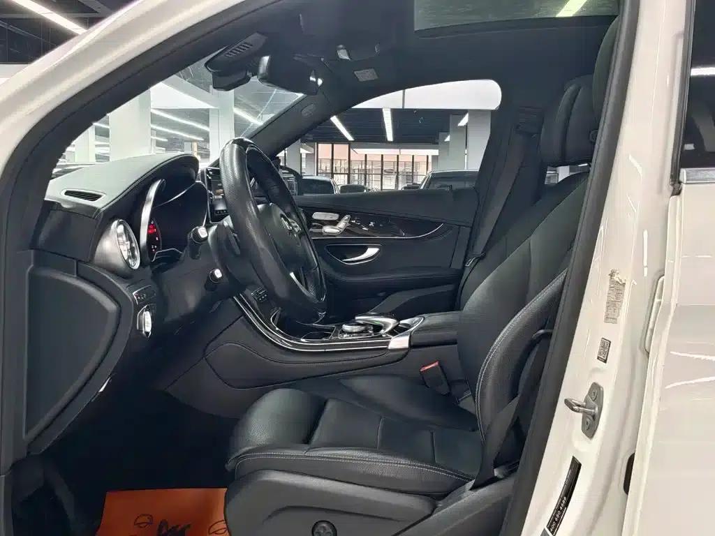2016 Mercedes-Benz GLC 260 4MATIC Luxury — миниатюра 4