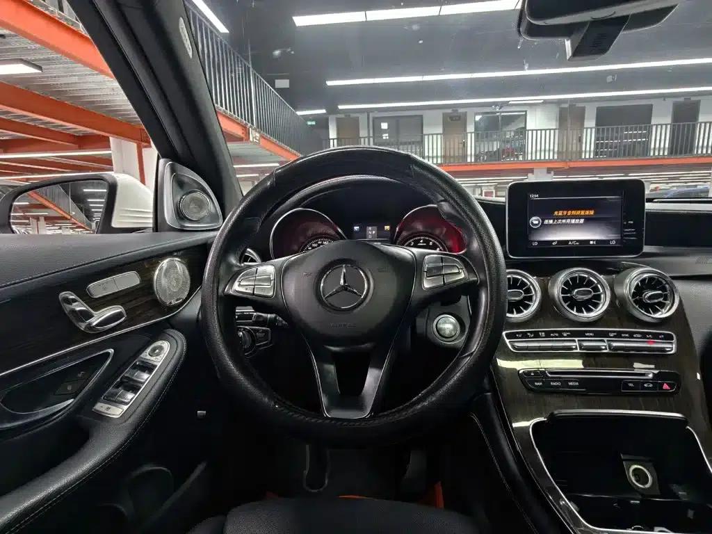 2016 Mercedes-Benz GLC 260 4MATIC Luxury — миниатюра 7