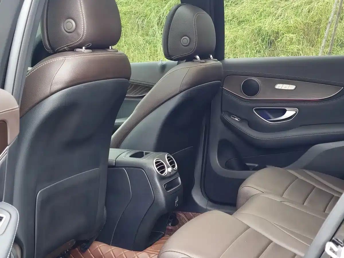 2020 Mercedes-Benz GLC Facelift: GLC 260 L 4MATIC Luxury — миниатюра 6