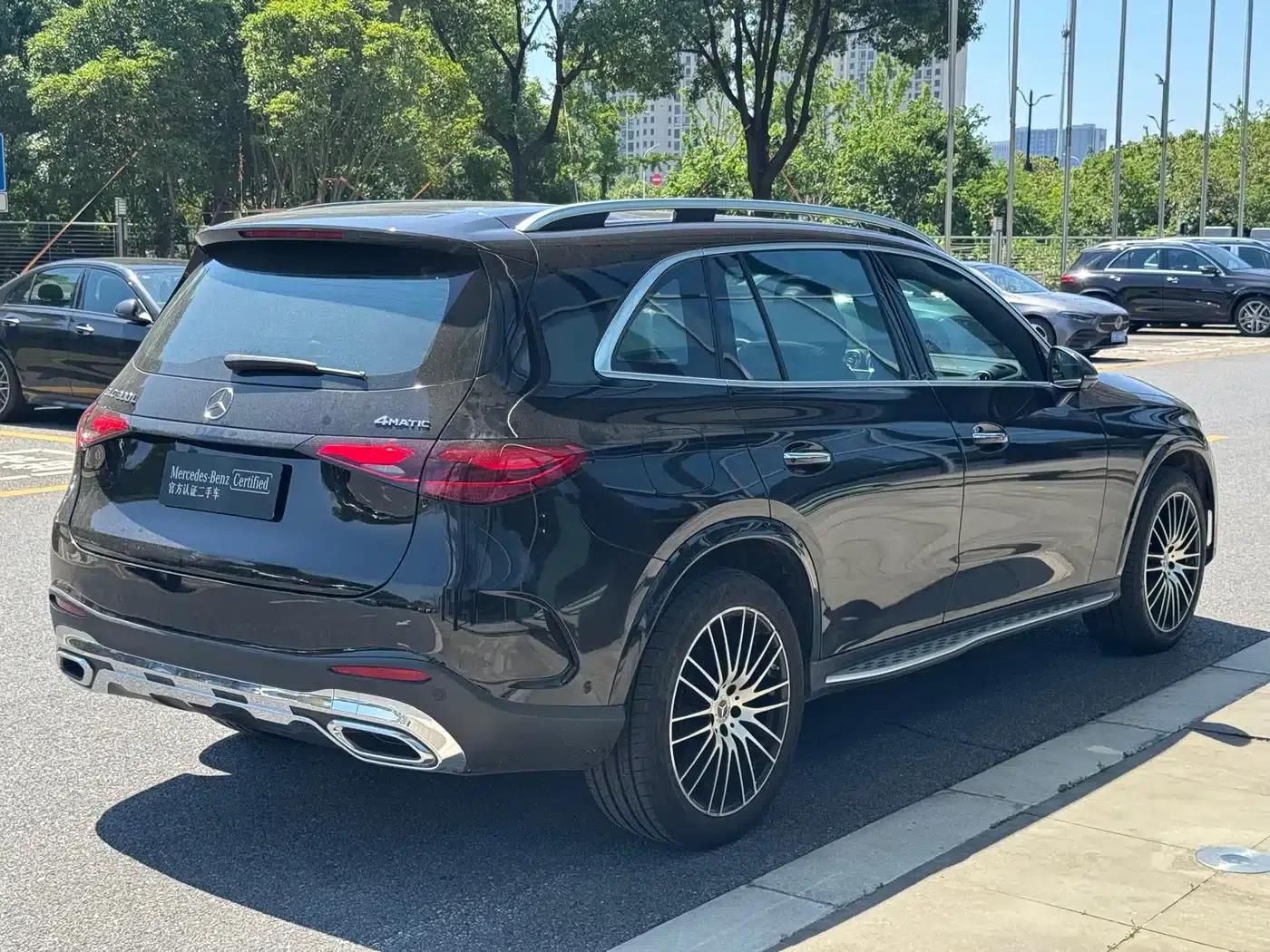 Mercedes-Benz GLC 2023 Facelift GLC 300 L 4MATIC Luxury 5-Seater — миниатюра 3
