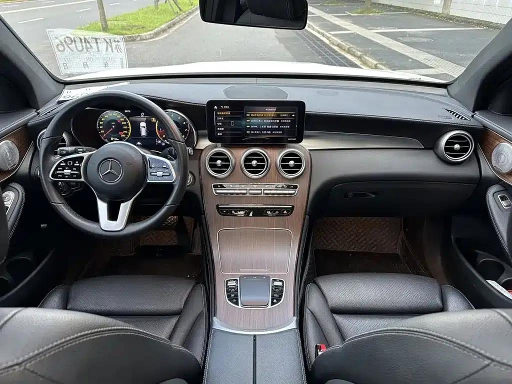 2021 Mercedes-Benz GLC 300 L 4MATIC Dynamic — миниатюра 13