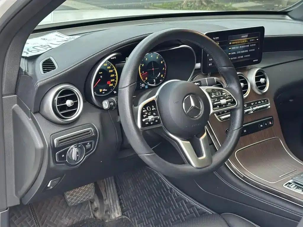 2021 Mercedes-Benz GLC 300 L 4MATIC Dynamic — миниатюра 8