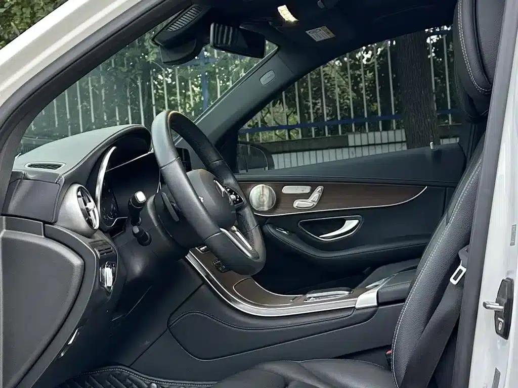 2021 Mercedes-Benz GLC 300 L 4MATIC Dynamic — миниатюра 9