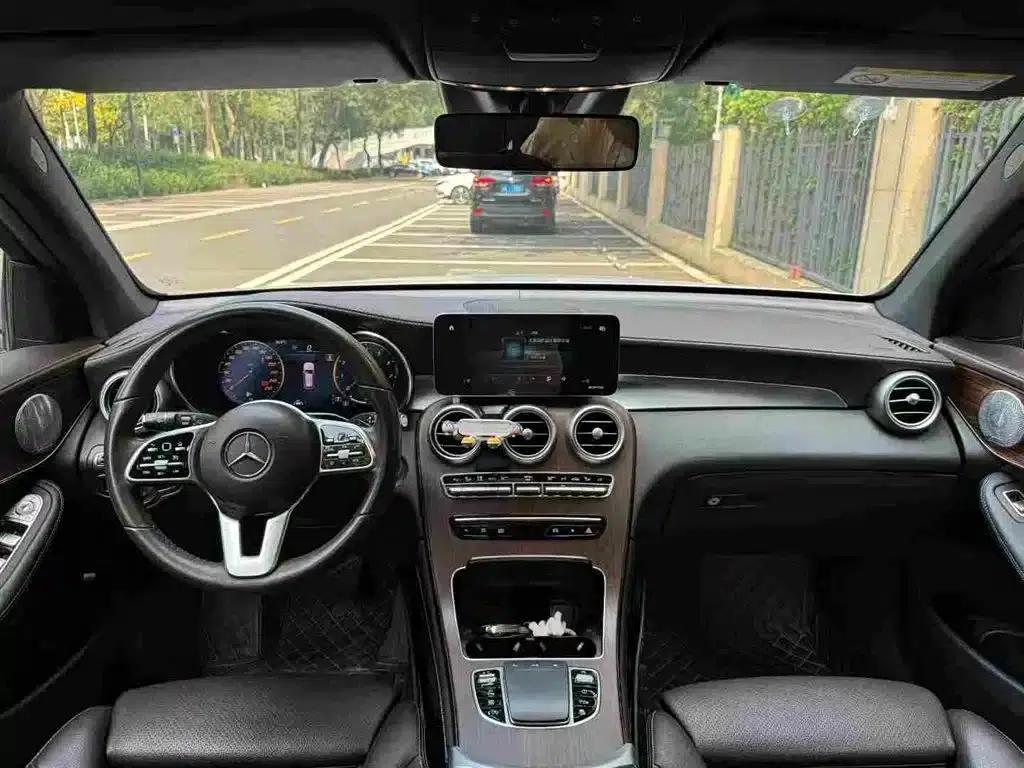 2021 Mercedes-Benz GLC 300 L 4MATIC Dynamic — миниатюра 7