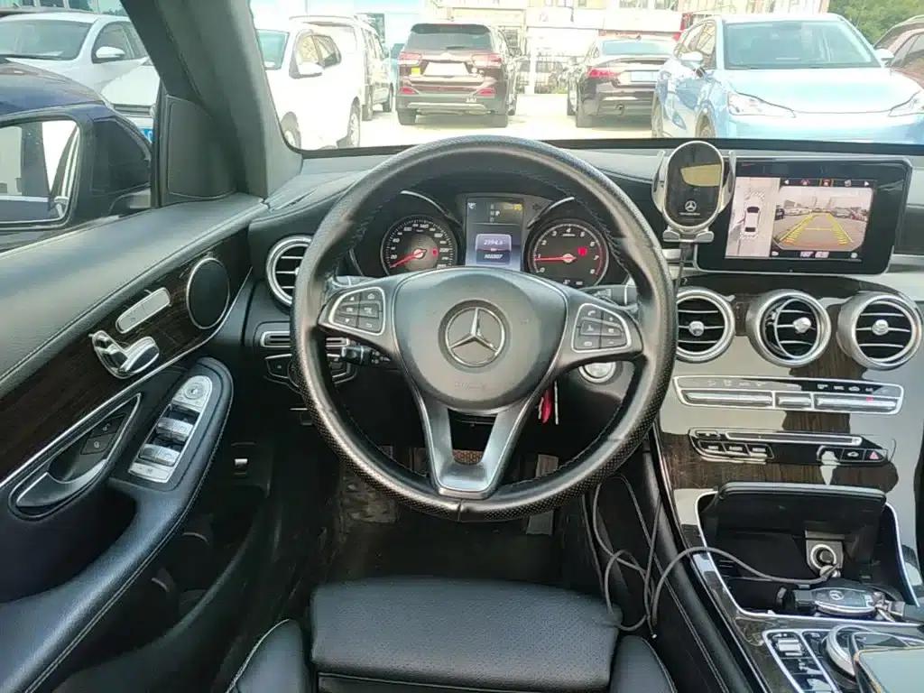 2017 Mercedes-Benz GLC 260 4MATIC Dynamic — миниатюра 11