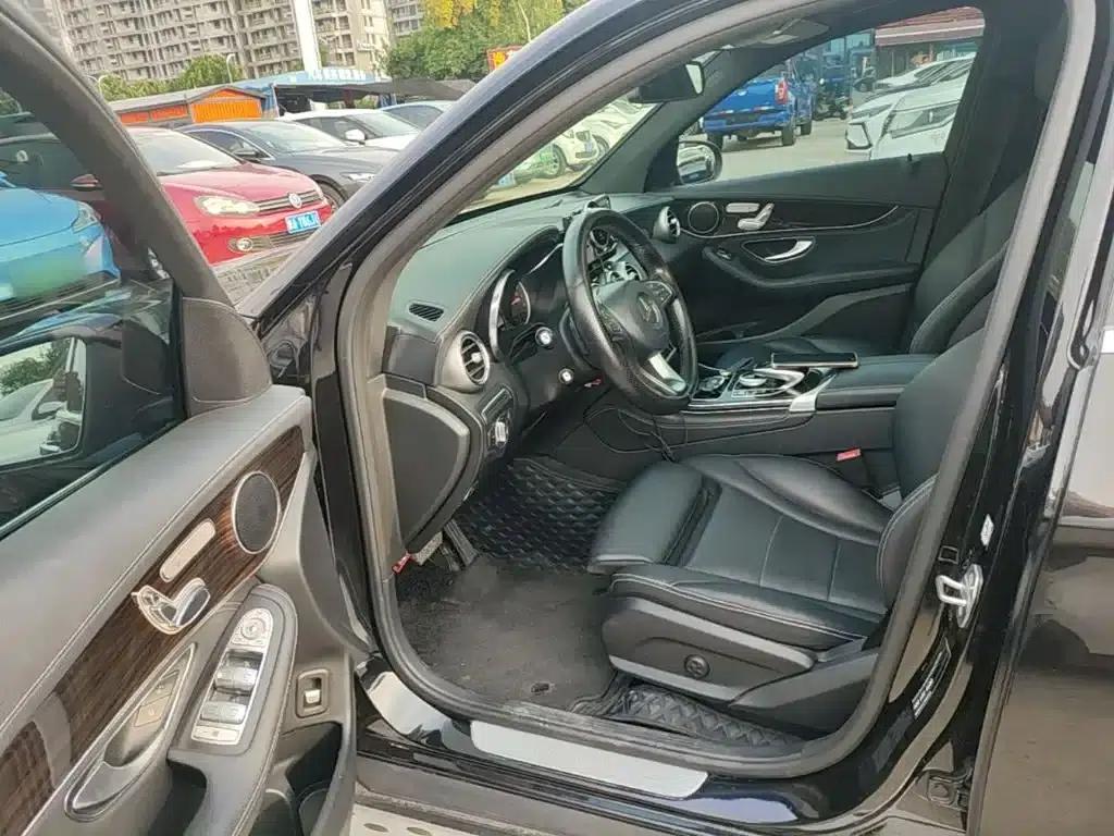 2017 Mercedes-Benz GLC 260 4MATIC Dynamic — миниатюра 16