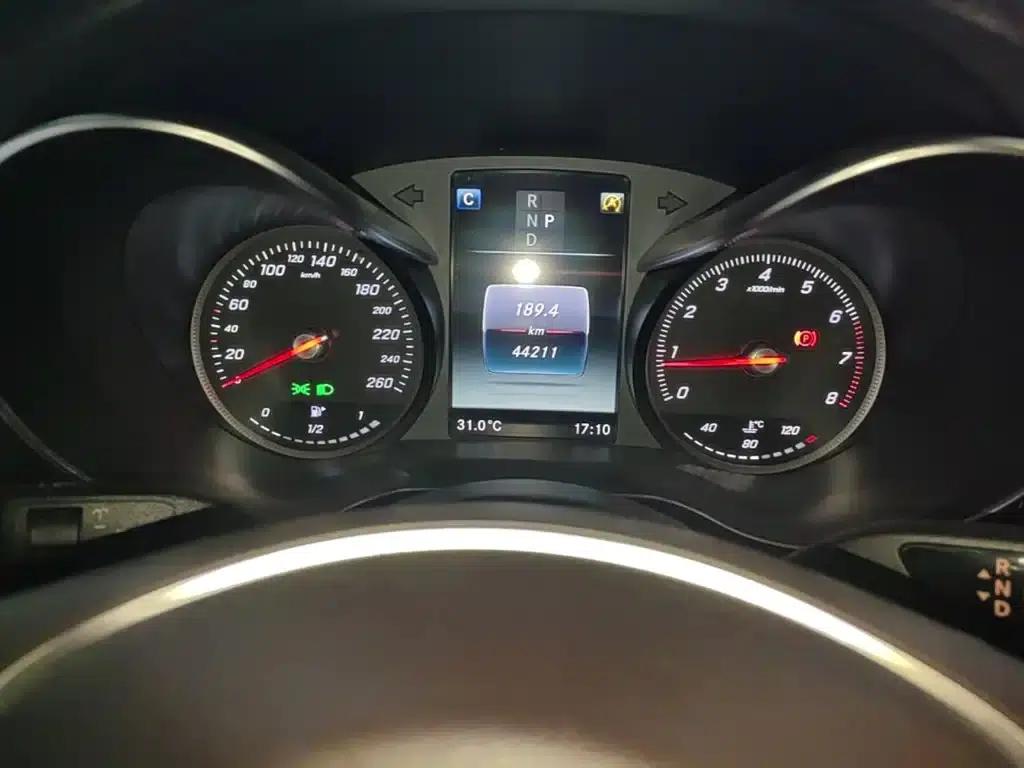2017 Mercedes-Benz GLC 260 4MATIC Luxury — миниатюра 12