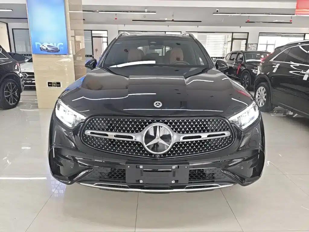 2024 Mercedes-Benz GLC 300 L 4MATIC Dynamic 7-seater — миниатюра 3