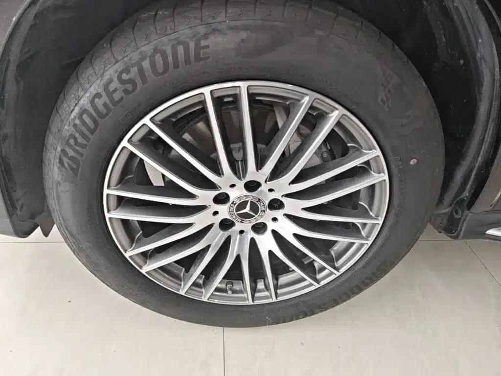 2024 Mercedes-Benz GLC 300 L 4MATIC Dynamic 7-seater — миниатюра 23